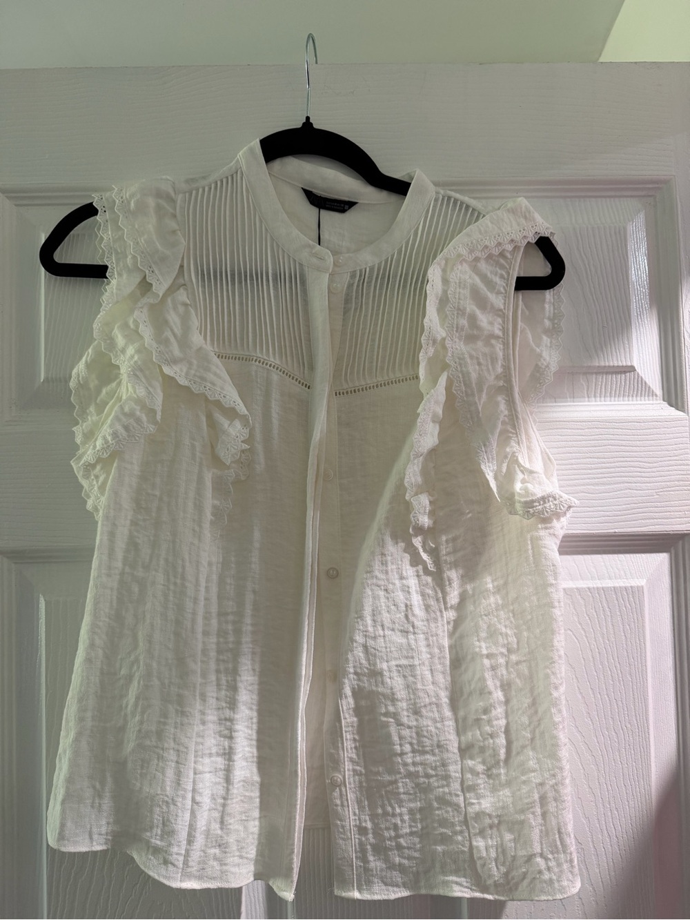 Zara White Ruffled Pintuck Button-Front Blouse